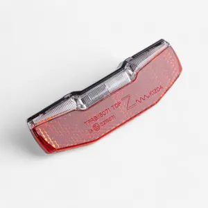 Športy > Cyklistika > Príslušenstvo na bicykel > Osvetlenie bicykla - Zadné svietidlo Axa Blueline 30 Lux Športy > Cyklistika > Príslušenstvo na bicykel > Osvetlenie bicykla - Zadné svietidlo Axa Blueline 30 Lux