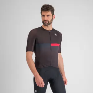 SPORTFUL Cyklistický dres s krátkym rukávom - BOMBER - čierna SPORTFUL Cyklistický dres s krátkym rukávom - BOMBER - čierna