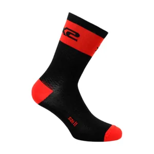 SIX2 Cyklistické ponožky klasické - SHORT LOGO - červená/čierna SIX2 Cyklistické ponožky klasické - SHORT LOGO - červená/čierna