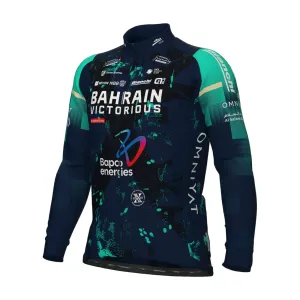 ALÉ Cyklistický dres s dlhým rukávom letný - BAHRAIN VICTORIOUS 2026 - modrá/zelená ALÉ Cyklistický dres s dlhým rukávom letný - BAHRAIN VICTORIOUS 2026 - modrá/zelená