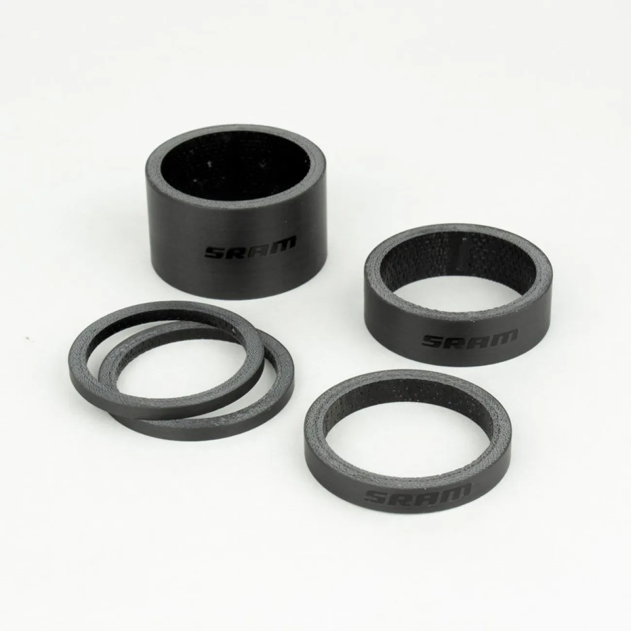 SRAM sada podložiek - HEADSET SPACER SET - čierna SRAM sada podložiek - HEADSET SPACER SET - čierna