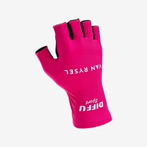 Športy > Cyklistika > Cyklistické oblečenie > Doplnky cyklistického oblečenia > Cyklistické rukavice > Cyklistické rukavice pre dospelých - Cyklistické rukavice VAN RYSEL ROUBAIX Team Replica Športy > Cyklistika > Cyklistické oblečenie > Doplnky cyklistického oblečenia > Cyklistické rukavice > Cyklistické rukavice pre dospelých - Cyklistické rukavice VAN RYSEL ROUBAIX Team Replica