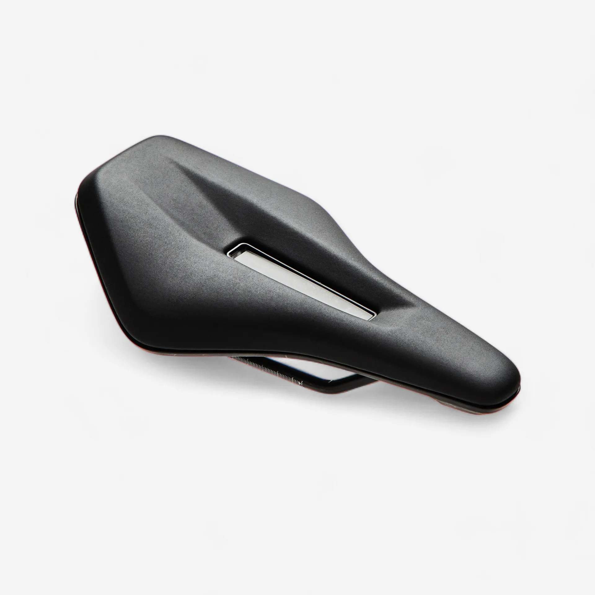 Športy > Cyklistika > Servis bicyklov > Sedlá a sedlovky na bicykle > Sedlá a príslušenstvo k sedlám na bicykle - Unisex sedlo Confort na cestný / gravelový / horský bicykel 145 mm Športy > Cyklistika > Servis bicyklov > Sedlá a sedlovky na bicykle > Sedlá a príslušenstvo k sedlám na bicykle - Unisex sedlo Confort na cestný / gravelový / horský bicykel 145 mm