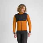 SPORTFUL Cyklistická zateplená bunda - SUPERGIARA 2 - čierna/oranžová SPORTFUL Cyklistická zateplená bunda - SUPERGIARA 2 - čierna/oranžová