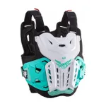 LEATT chránič na chrbát a hrudník - CHEST PROTECTOR 4.5 WOMEN - čierna/biela/zelená LEATT chránič na chrbát a hrudník - CHEST PROTECTOR 4.5 WOMEN - čierna/biela/zelená