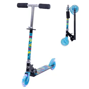 Kolobežka WORKER Plofi so svietiacimi kolieskami Kolobežka WORKER Plofi so svietiacimi kolieskami