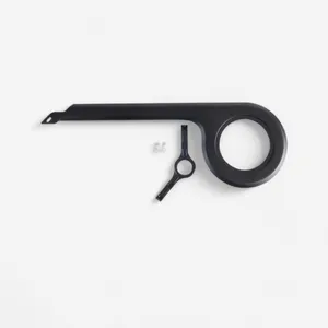 Zľavy a výpredaj > Zľavnené a výpredajové športové vybavenie > Zľavy a výpredaj: cyklistické vybavenie - Kryt reťaze 28" Elops čierny Zľavy a výpredaj > Zľavnené a výpredajové športové vybavenie > Zľavy a výpredaj: cyklistické vybavenie - Kryt reťaze 28" Elops čierny