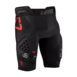 LEATT spodky s chráničmi - IMPACT SHORTS 3DF 5.0 - čierna/červená LEATT spodky s chráničmi - IMPACT SHORTS 3DF 5.0 - čierna/červená