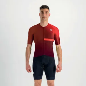 SPORTFUL Cyklistický dres s krátkym rukávom - BOMBER - červená SPORTFUL Cyklistický dres s krátkym rukávom - BOMBER - červená