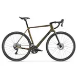 Gravel bicykel BASSO Palta, gold burn, Shimano GRX 800 2x11, Microtech MX25 Gravel bicykel BASSO Palta, gold burn, Shimano GRX 800 2x11, Microtech MX25