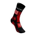 COMPRESSPORT Cyklistické ponožky klasické - TREKKING - čierna/červená COMPRESSPORT Cyklistické ponožky klasické - TREKKING - čierna/červená