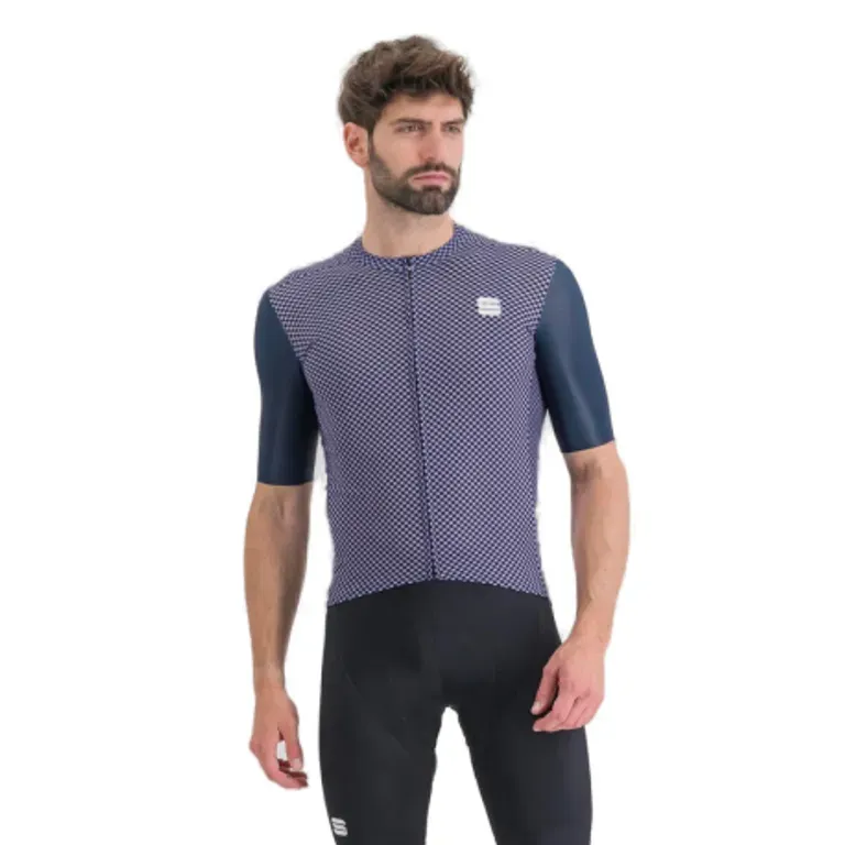Pánsky cyklistický dres s krátkym rukávom SPORTFUL Checkmate jersey, galaxy blue chalck violet Pánsky cyklistický dres s krátkym rukávom SPORTFUL Checkmate jersey, galaxy blue chalck violet