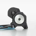 TACX cyklotrenažér - FLUX 2 - svetlo modrá/čierna TACX cyklotrenažér - FLUX 2 - svetlo modrá/čierna