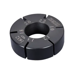 UNIOR držiak - SPOKE HOLDER - čierna UNIOR držiak - SPOKE HOLDER - čierna