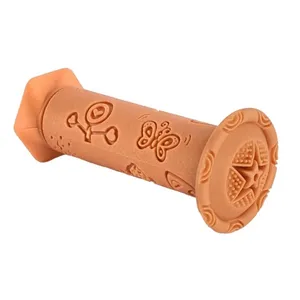 Gripy na detský bicykel Kellys Kiddo II Brown Gripy na detský bicykel Kellys Kiddo II Brown