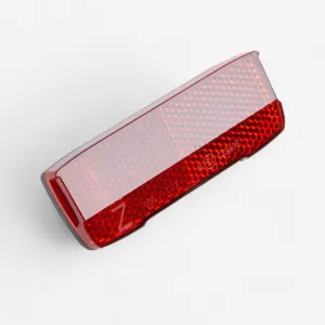 Zľavy a výpredaj > Zľavnené a výpredajové športové vybavenie > Zľavy a výpredaj: cyklistické vybavenie - Zadná odrazka na nosič batožiny Elops Zľavy a výpredaj > Zľavnené a výpredajové športové vybavenie > Zľavy a výpredaj: cyklistické vybavenie - Zadná odrazka na nosič batožiny Elops