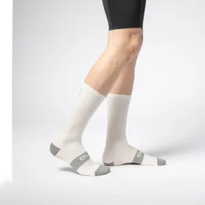 ALÉ Cyklistické ponožky klasické - ACCESSORI STRADA 3.0 - ivory/šedá ALÉ Cyklistické ponožky klasické - ACCESSORI STRADA 3.0 - ivory/šedá