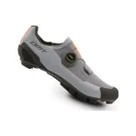 DMT Cyklistické tretry - KM30 - šedá DMT Cyklistické tretry - KM30 - šedá