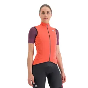 Dámska cyklistická vesta SPORTFUL Fiandre light norain w vest, pompelmo Dámska cyklistická vesta SPORTFUL Fiandre light norain w vest, pompelmo